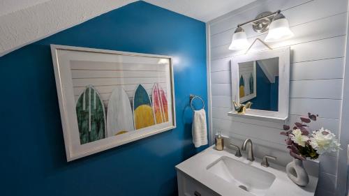 Double Take! Renovated Vacation Home photo 40