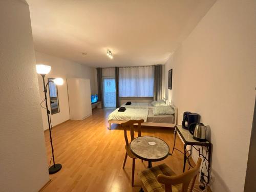 Postel nebo postele na pokoji v ubytování Arrive & Relax Darmstadt Whg 3