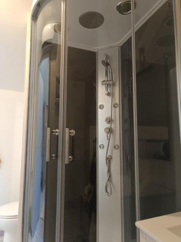 Koupelna v ubytování Gîte Ha-Py Cocon