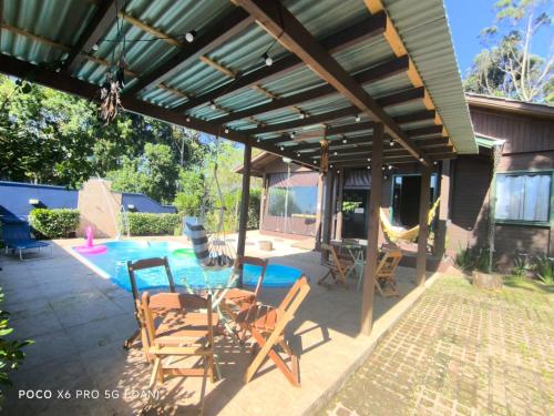 Πισίνα στο ή κοντά στο Casa Green Piccoli - Itajaí/SC
