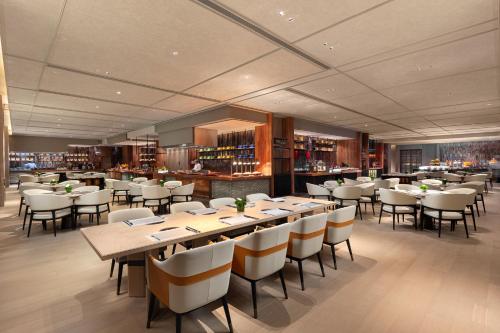 Εστιατόριο ή άλλο μέρος για φαγητό στο Crowne Plaza Jingmen by IHG