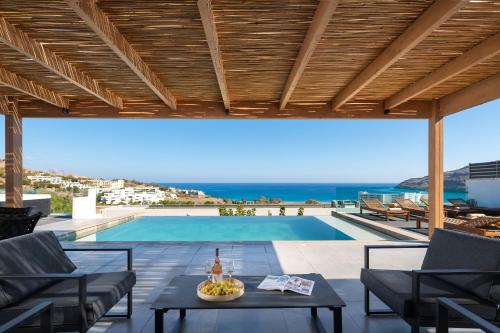 Villa Rocabella with heated pool & jacuzzi in Lindos