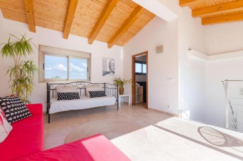 Ένα ή περισσότερα κρεβάτια σε δωμάτιο στο Can Pica Beach House by Llagosta Villas