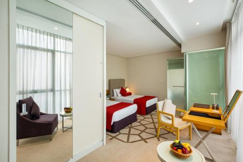 Posezení v ubytování Royal Continental Hotel