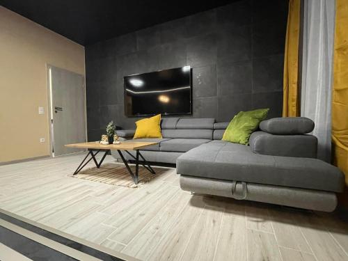 Ancram SPA 3530 Miskolc, 26 Hunyadi János utca B/fsz/008 kép - 1