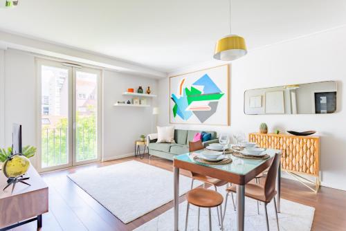 Campo de Ourique Deluxe Mid-Term Stays