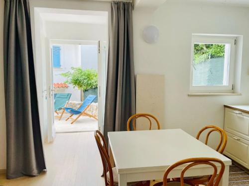 Gallery image of Studio Meratti Gorinka in Baška