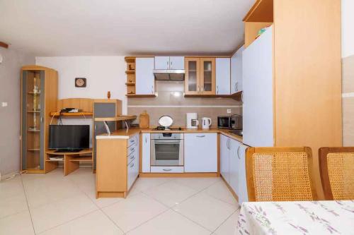 Apartments in Dramalj 5747