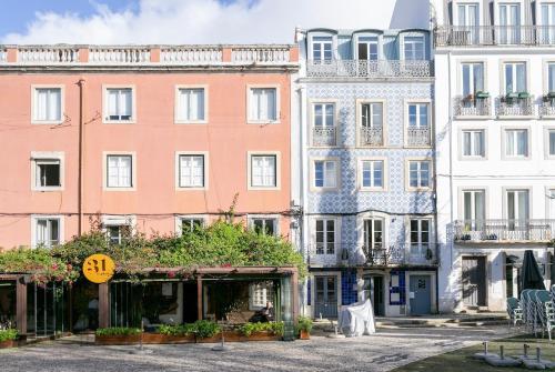 Lisbon Amazing studio with air conditioner!