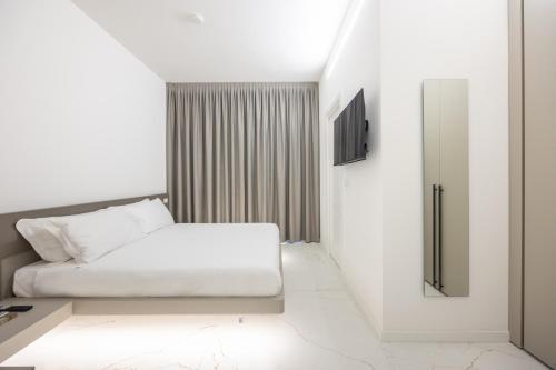 Excelsior Station Suite photo 25