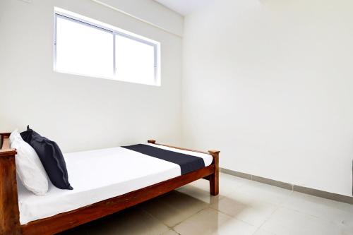 Φωτογραφία από το άλμπουμ του Hotel O SM Boarding and Lodging σε Jālahalli