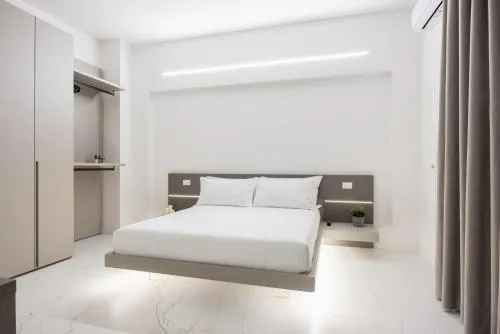 Excelsior Station Suite photo 8