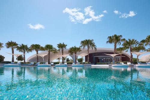 Πισίνα στο ή κοντά στο Shebara Resort