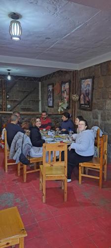 Clients de l'établissement Zan-Seyoum Hotel - Lalibela