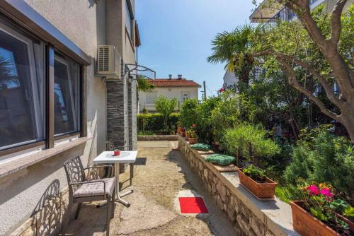 Apartment in Crikvenica 45058
