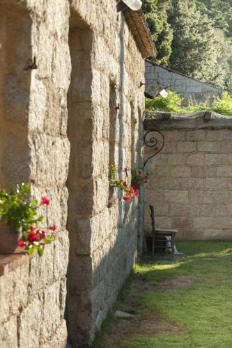 Jardin de l'établissement Le Hameau de Saparale