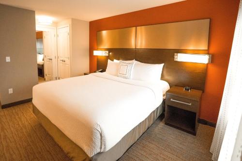 Residence Inn by Marriott Seattle University District Image