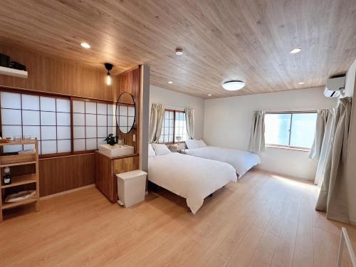 La Forêt花園町 三臥室三衛浴 包棟10人 超商1分 超市3分 地鐵6分 大阪民宿