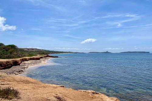 a view of the ocean from a rocky beach at Casa Susy in Oristano