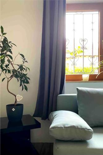 Posezení v ubytování Helle 1-Zimmer Souterrainwohnung in ruhiger Lage!