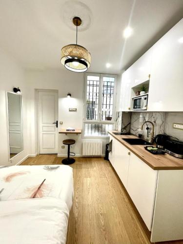 Apartment - Paris 11th