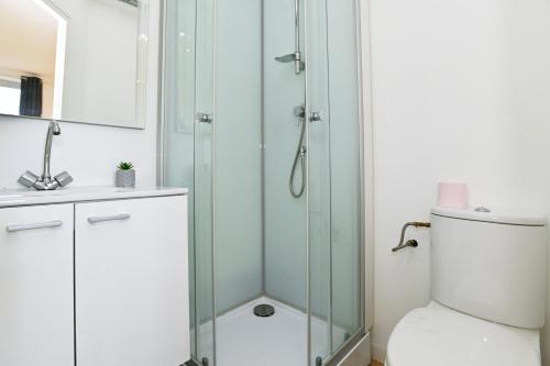 Bilik mandi di TC Residences - Charmant Appartement
