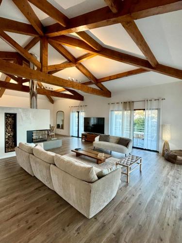 Appartement de Haut Standing Miomo