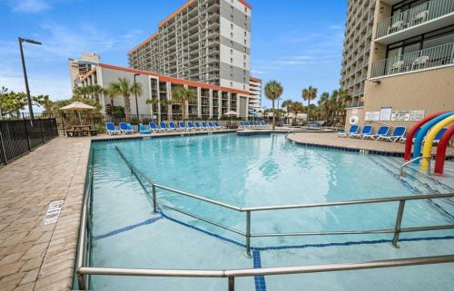 Πισίνα στο ή κοντά στο Wow! Oceanview 3 bedroom condo! Pool & private balcony