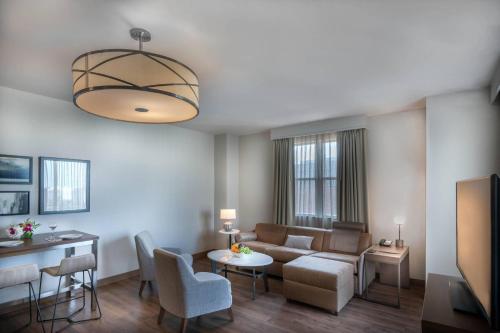 Residence Inn by Marriott Washington, DC National Mall Image