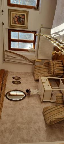 an empty room with a room with a room at Haus zur alten Bimmelbahn in Kurort Jonsdorf