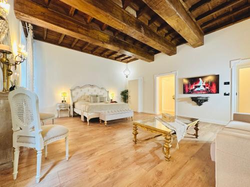 Letto o letti in una camera di Trevi Fountain Elegant Apartment