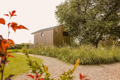Κήπος έξω από το Boutiquehotel & Tiny houses PLEK17