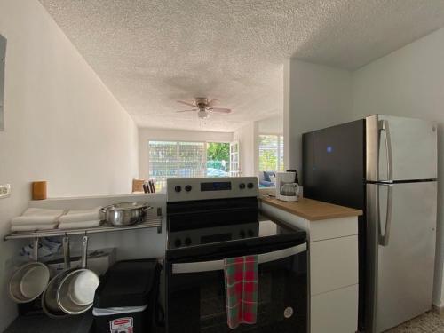 Köök või kööginurk majutusasutuses Cozy house with sea view!