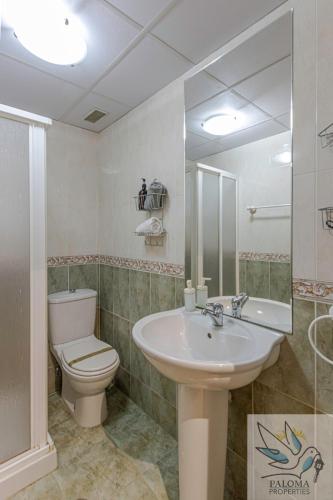 Apt of 2BDR with Excellent Location