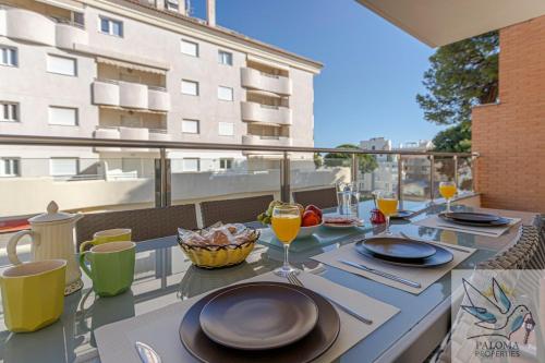 Apt of 2BDR with Excellent Location