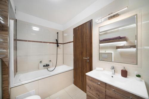 Koupelna v ubytování Ágoston Apartman 4 - Boti