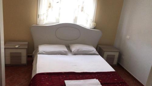 Llit o llits en una habitació de The White ROOM