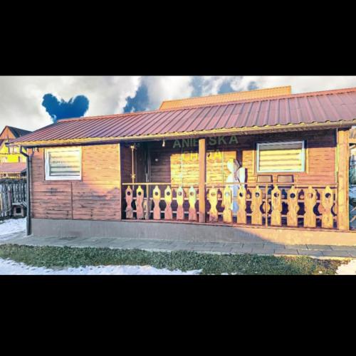 Bangunan di mana terletaknya rumah percutian