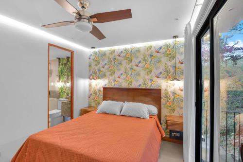 Postel nebo postele na pokoji v ubytování Luxury 2BR condo in Nautilus, Místico