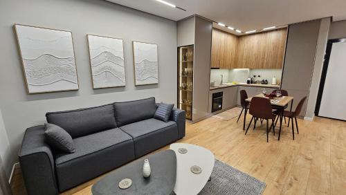 Kuchyň nebo kuchyňský kout v ubytování Kris Apartments