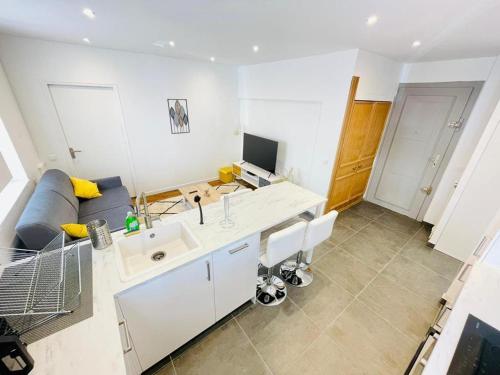 Photo de la galerie de l'établissement SATURNE - Modern flat next to Annemasse Station, à Annemasse