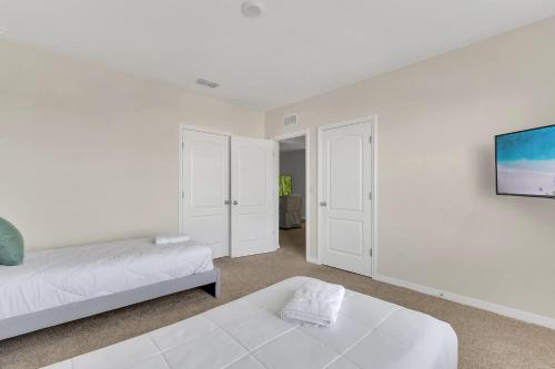 Private Pool Villa with Hot Tub 14 Mi to Disney photo 48