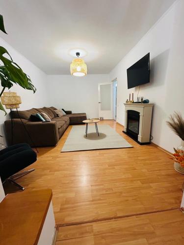 โทรทัศน์และ/หรือระบบความบันเทิงของ Delis Apartment