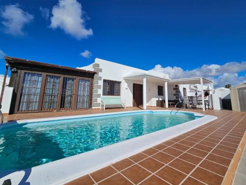Casa Su eño