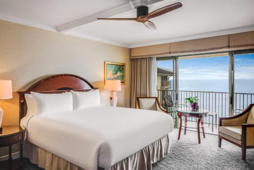 Katil atau katil-katil dalam bilik di Monterey Plaza Hotel & Spa