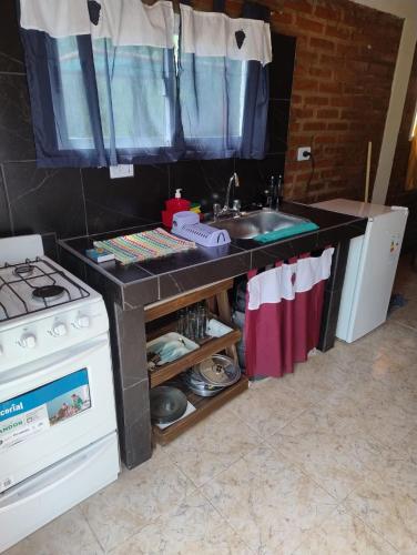 Dapur atau dapur kecil di Cabaña Claro de Luna