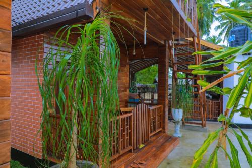 Zahrada ubytování Inpan's beach resort Batticaloa