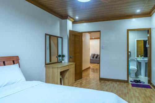 Koupelna v ubytování Luxury Residence #2 Camp John Hay nr Eco Trails