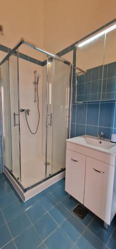 Blue Seagull - Seafront Holiday Home
