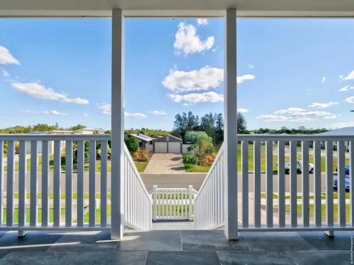 Burrum HeadsにあるHamptons Houseのギャラリーの写真